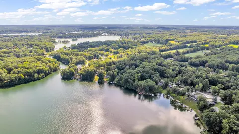 215 Westshore Dr, Jerome, MI 49249 photo 71