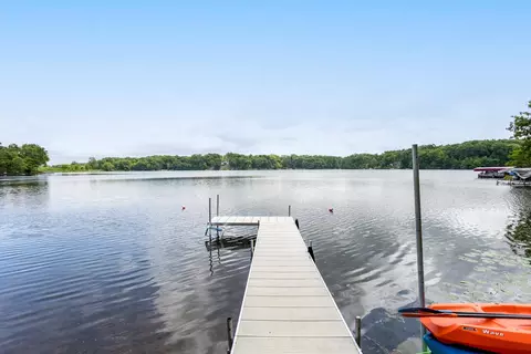 215 Westshore Dr, Jerome, MI 49249 photo 4