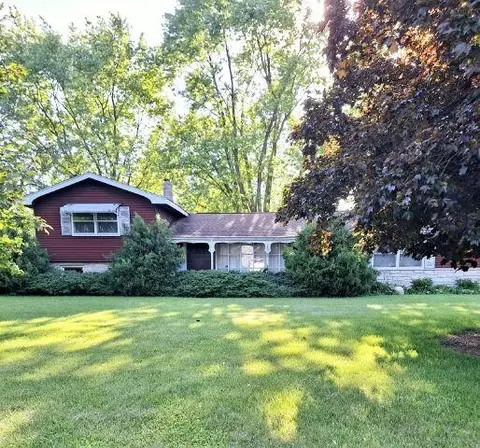 69860 Eisenhower Rd, Sturgis, MI 49091