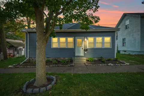 5 Waldron St, Hillsdale, MI 49242