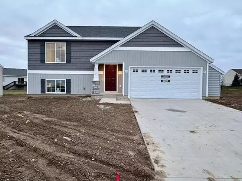 4652 Wren Dr, Caledonia, MI 49316