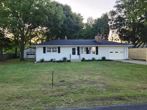 10492 4 Mile Rd, East Leroy, MI 49051