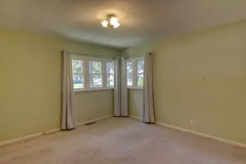 710 Griswold St, Jackson, MI 49203 photo 23