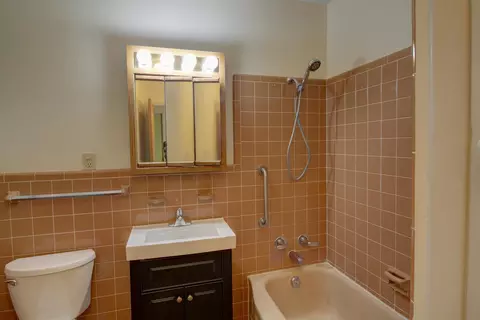 710 Griswold St, Jackson, MI 49203 photo 32
