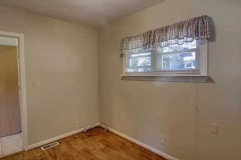 710 Griswold St, Jackson, MI 49203 photo 38