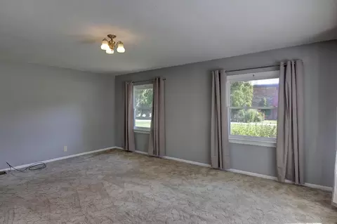 710 Griswold St, Jackson, MI 49203 photo 7