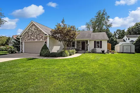 1534 Walling Ln, Niles, MI 49120