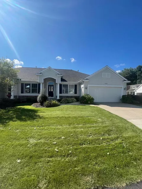 3560 Megan Dr, Walker, MI 49534