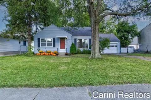 534 Ferndale Ave NW, Grand Rapids, MI 49534