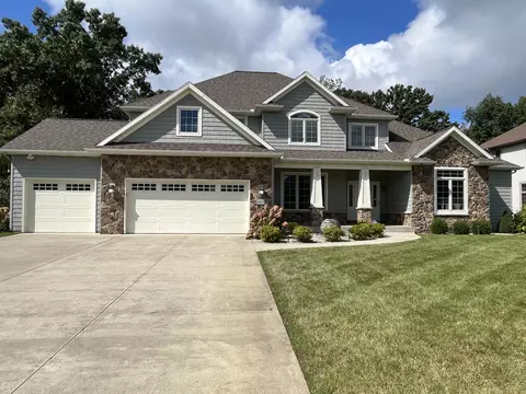6828 Veronica St, Kalamazoo, MI 49009