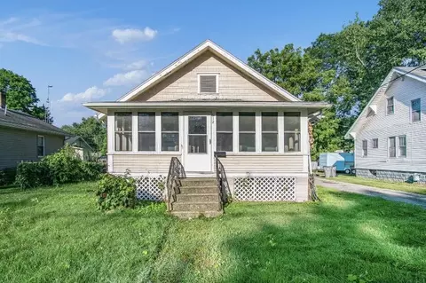612 N 13th St, Niles, MI 49120
