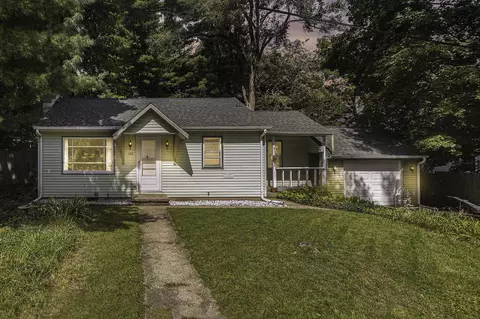128 Buchanan Ave, Kalamazoo, MI 49001