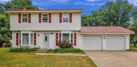 1072 Otto Rd, Charlotte, MI 48813