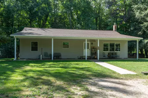 7885 W Madison Rd, Hesperia, MI 49421