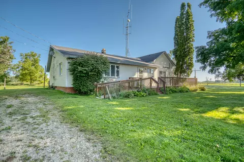 5798 N Briggs Rd, Stanton, MI 48888 photo 4