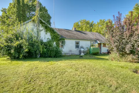 5798 N Briggs Rd, Stanton, MI 48888 photo 6