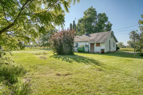 5798 N Briggs Rd, Stanton, MI 48888 photo 7