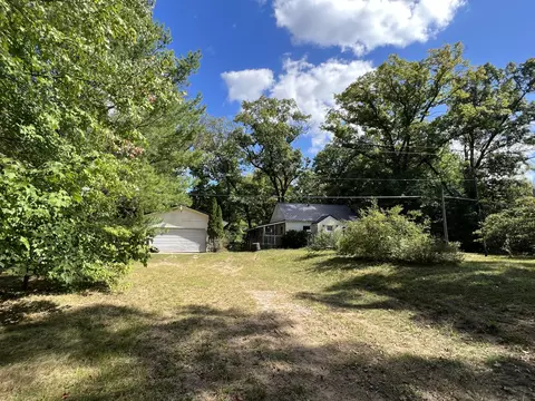 7782 Holton-duck Lake Rd, Holton, MI 49425