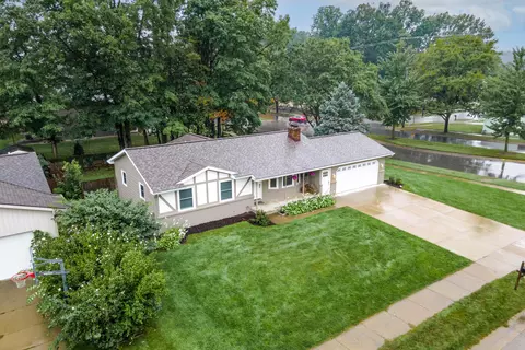 2360 Easy St SW, Wyoming, MI 49519