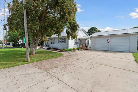 1904 W Main St, Mcbride, MI 48852 photo 50