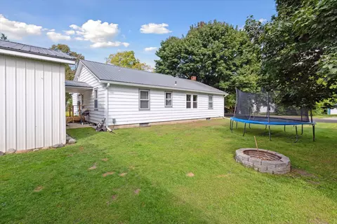1904 W Main St, Mcbride, MI 48852 photo 47