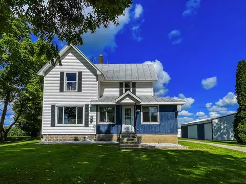 2045 130th Ave, Hopkins, MI 49328