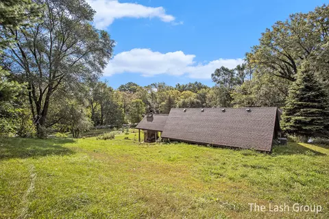 292 4th St, Plainwell, MI 49080 photo 25