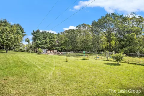 292 4th St, Plainwell, MI 49080 photo 24