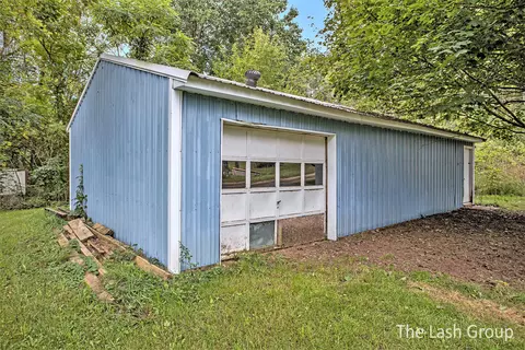 292 4th St, Plainwell, MI 49080 photo 27