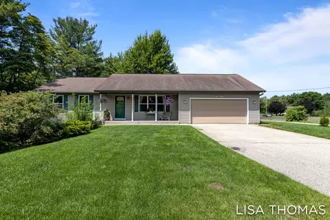 11275 156th Ave, West Olive, MI 49460