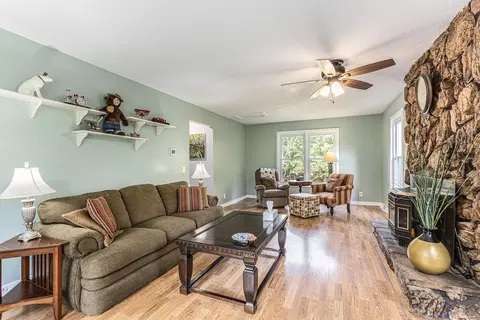 6760 Belding Rd, Belding, MI 48809 photo 9
