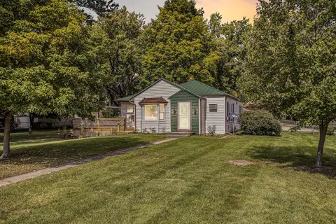 1114 W Territorial Rd, Battle Creek, MI 49015