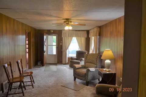 201 Briscoe Pl, Jackson, MI 49203 photo 8
