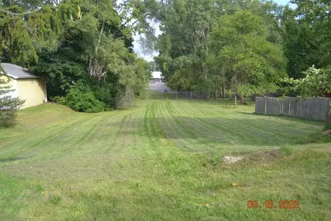 201 Briscoe Pl, Jackson, MI 49203 photo 5