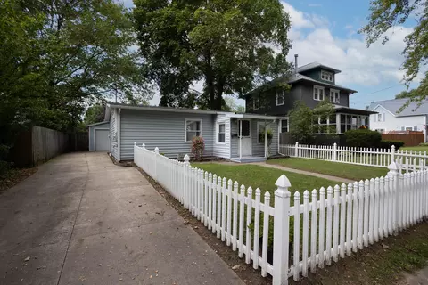 720 Seymour Ave, Jackson, MI 49202