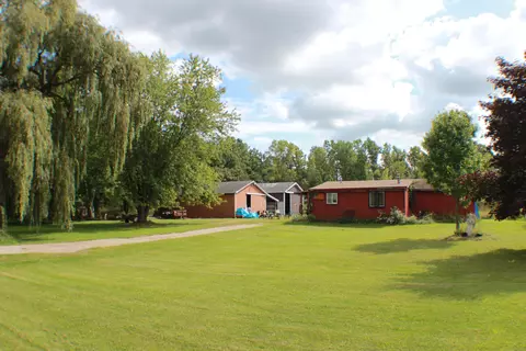 954 E Wilson Rd, Saint Johns, MI 48879