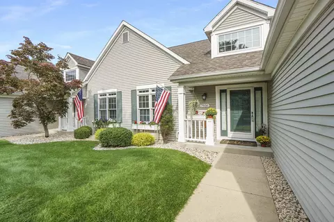 7936 Kilmory Cir, Portage, MI 49024