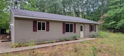 1110 Balmoral Ave, Pullman, MI 49450