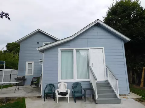 448 E Main St, Springport, MI 49284 photo 2