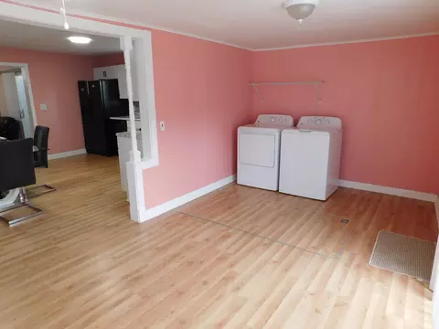 448 E Main St, Springport, MI 49284 photo 5