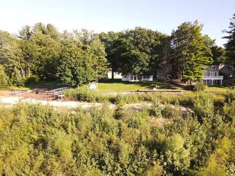 225 E Lakeshore Dr, Hope, MI 48628 photo 3