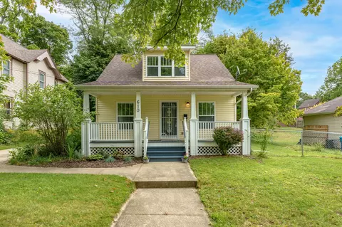 610 Gilbert Ave, Kalamazoo, MI 49048
