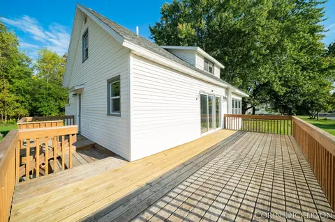 225 Water St, Belding, MI 48809 photo 35