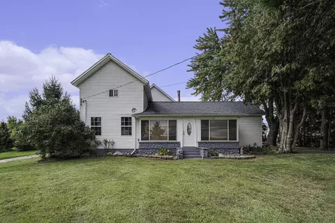 6691 Warner Rd, Elwell, MI 48832