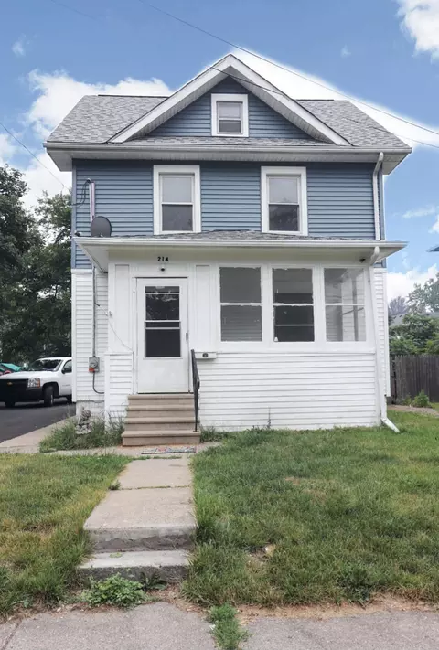 214 S Dwight St, Jackson, MI 49203