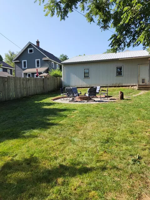 400 Union St, Plainwell, MI 49080 photo 17