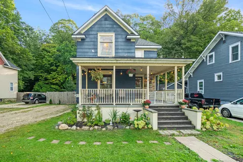 242 N Main St, Allegan, MI 49010