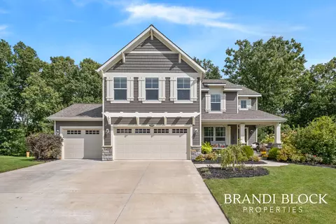 3370 Jules Lillian Dr NE, Grand Rapids, MI 49525