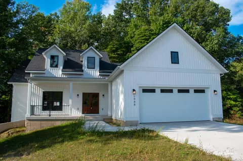 1948 Tom Ct, Dorr, MI 49323
