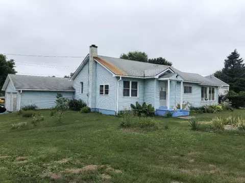 7019 S Rosecrans St, Chase, MI 49623